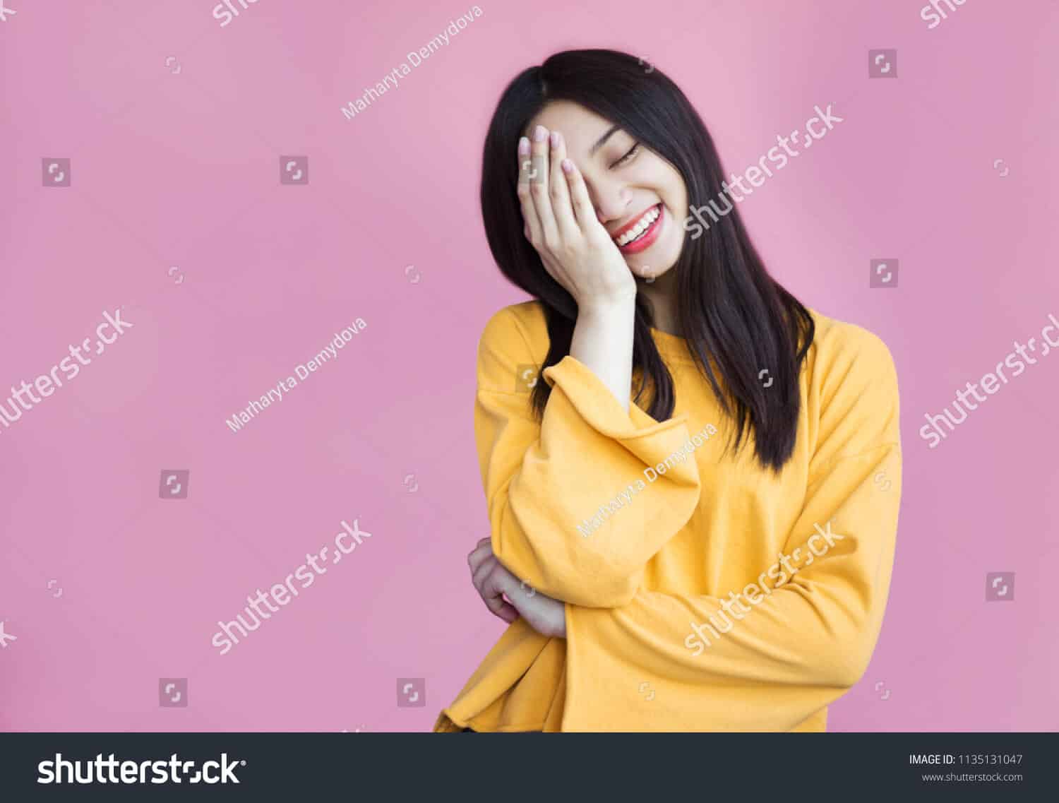 1 triệu 800 ngàn hình ảnh người đẹp Châu Á chất lượng cao trên Shutterstock