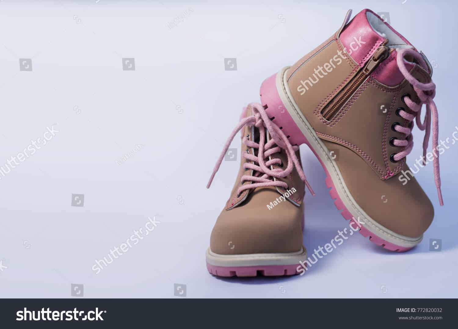113 ngàn hình ảnh giày trẻ em chất lượng cao trên Shutterstock